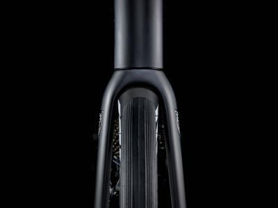 Trek Domane AL 5 61 Matte Trek Black Produktbild 19