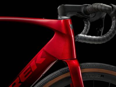 Trek Domane+ SLR 7 AXS EU 62 Carbon Red Smoke Produktbild 15