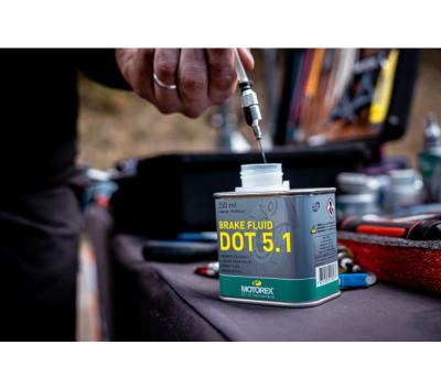 MOTOREX MOTOREX Bremsfl&uuml;ssigkeit BRAKE FLUID DOT 5.1 1x 250 ml Dose Produktbild 1