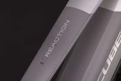 Cube Reaction Hybrid Pro 800 lilacbreeze'n'prizm Gr&ouml;&szlig;e: Trapeze XL Produktbild 2
